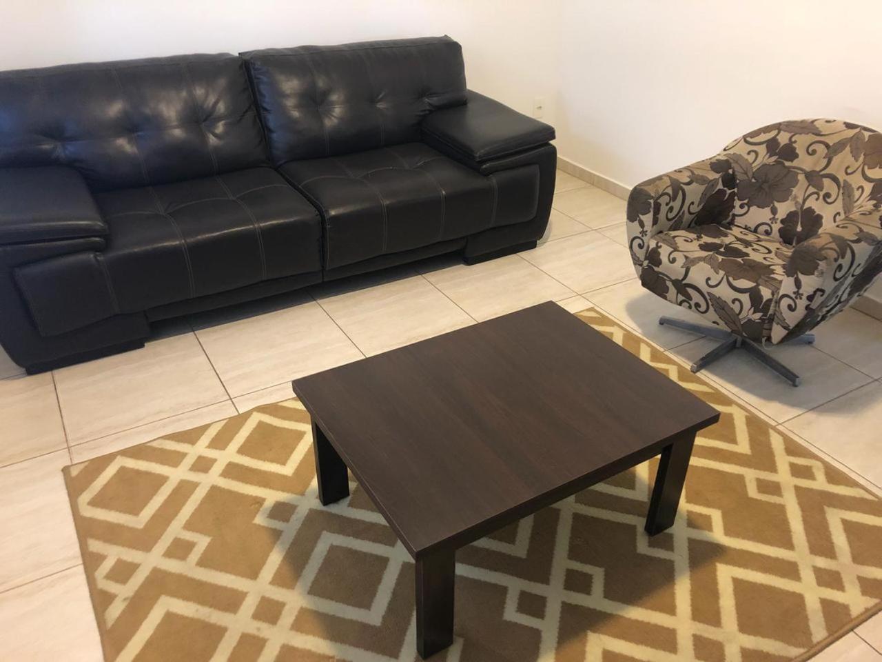 شقة Hospedagem Oliveira Vaz Lobo موكوكا المظهر الخارجي الصورة